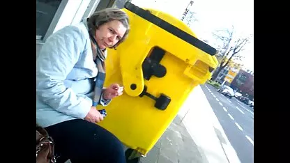 Öffentlicher Wichser freie pornos reife frauen hat den Tag seines Lebens