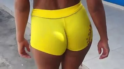 Russische Mutter in Strümpfen fickt pornofilme mit reifen frauen doggy style mit Ihrem Sohn