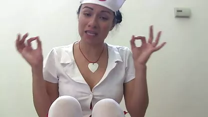 Russisches Mädchen stimmte zu, in einen Kreis zu gehen sexfilme gratis mit reifen frauen