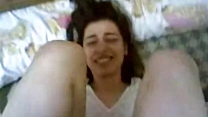 Sinnlicher lesbischer Sex von zwei porno kostenlos reife frauen Blondinen auf einem Massagetisch