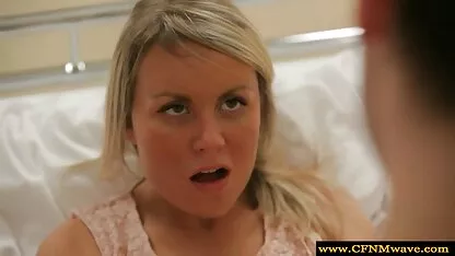 Russische Kostüm-party verwandelt sich In bang pornofilme reife damen hook-up