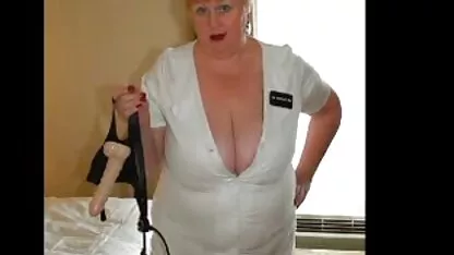 Poker-frolicking Oma wird gefickt von zwei Leuten gratis pornofilme mit reifen frauen