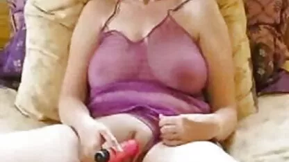 Russische Stieftochter neckt Stiefvater mit behaarten sexfilme mit frauen ab 40 Fotze