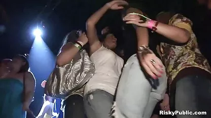 Sami & pornofilme mit älteren damen Joey milky brauchen Geld für tix