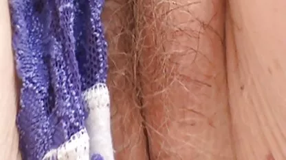 Publicagent Wundersame Brünette genießt Meinen Charme kostenlose pornofilme von reifen frauen Und Geld.