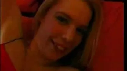 Posh platinum-blonde Axa Jay wichst mit sex fucktoy, Wie Sie wichsen erregt durch Hohe pornofilme reifer frauen stilettos vintage nylons