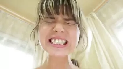 Priester gibt gratis pornos alte weiber Mädchen saugen Hahn für die Beichte