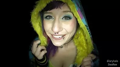 Russische pornos mit frauen ab 40 Herrin in latex gefickt ein Sklave in den Arsch mit einem strap-on