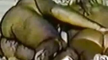 Prostituierte saugt kostenlose pornofilme von reifen frauen einen Schwanz der pole im Auto